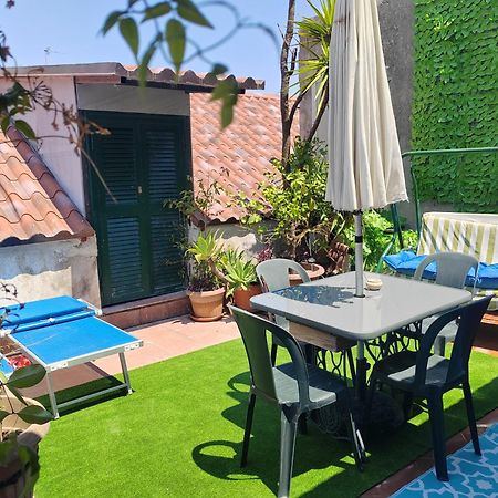 Casa Lego Small Room With Terrace Napoli Esterno foto